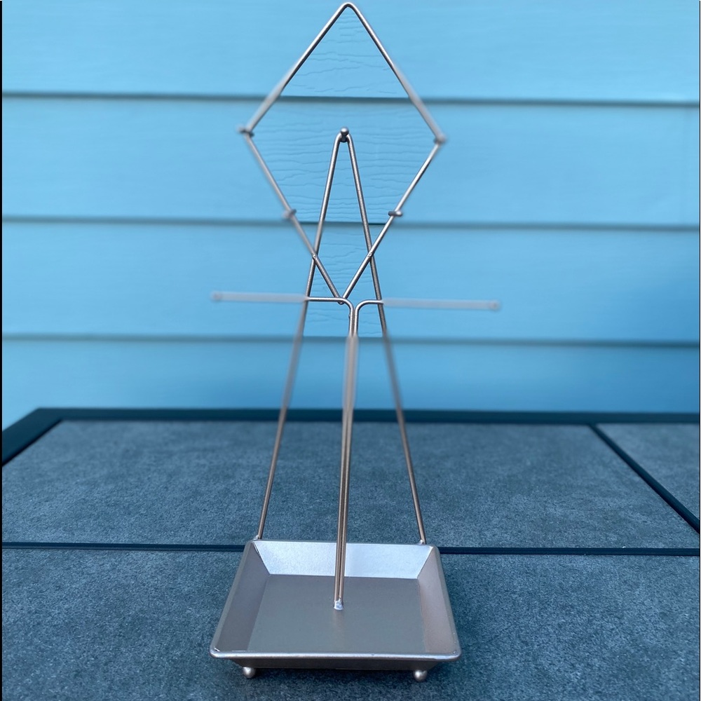Rose Gold Jewelry Holder